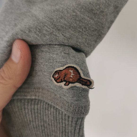 ROOTS SWEATER - Picture 2 of 4